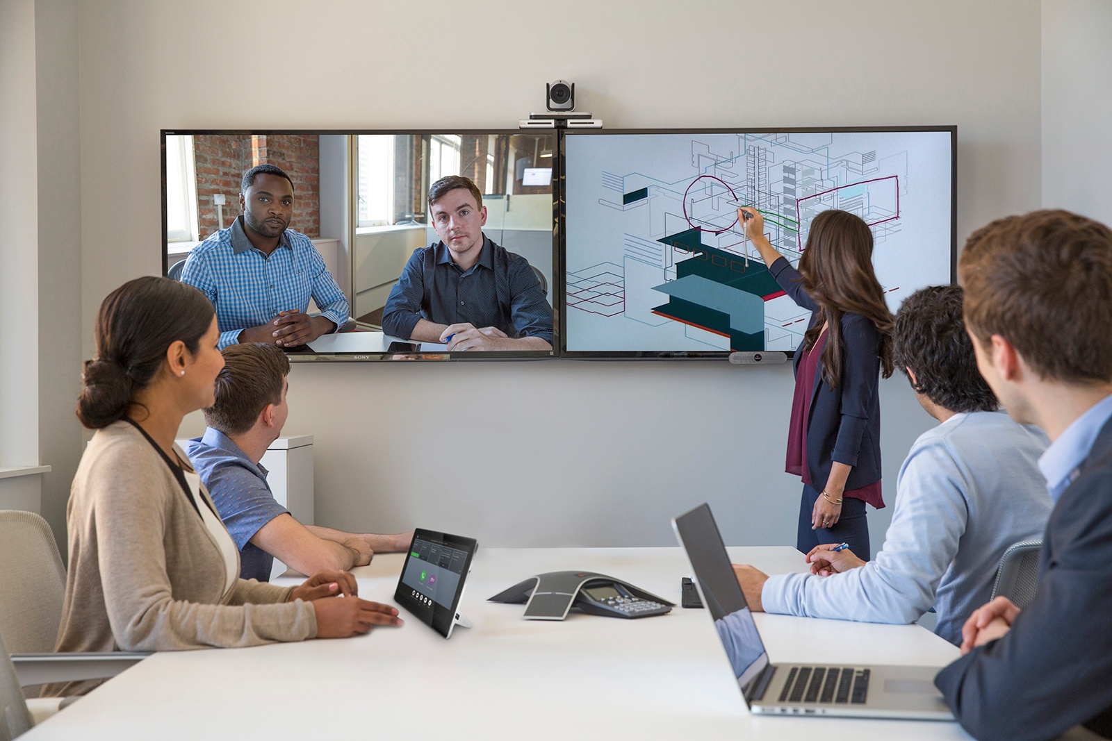 Waarom betalen voor videoconferencing als het ook gratis kan?