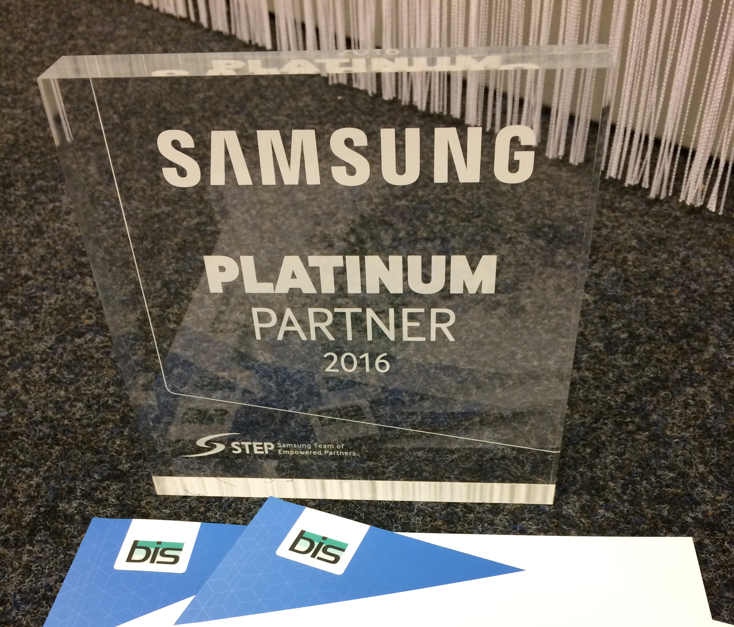 BIS opnieuw uitgeroepen tot Platinum Partner van Samsung Displays