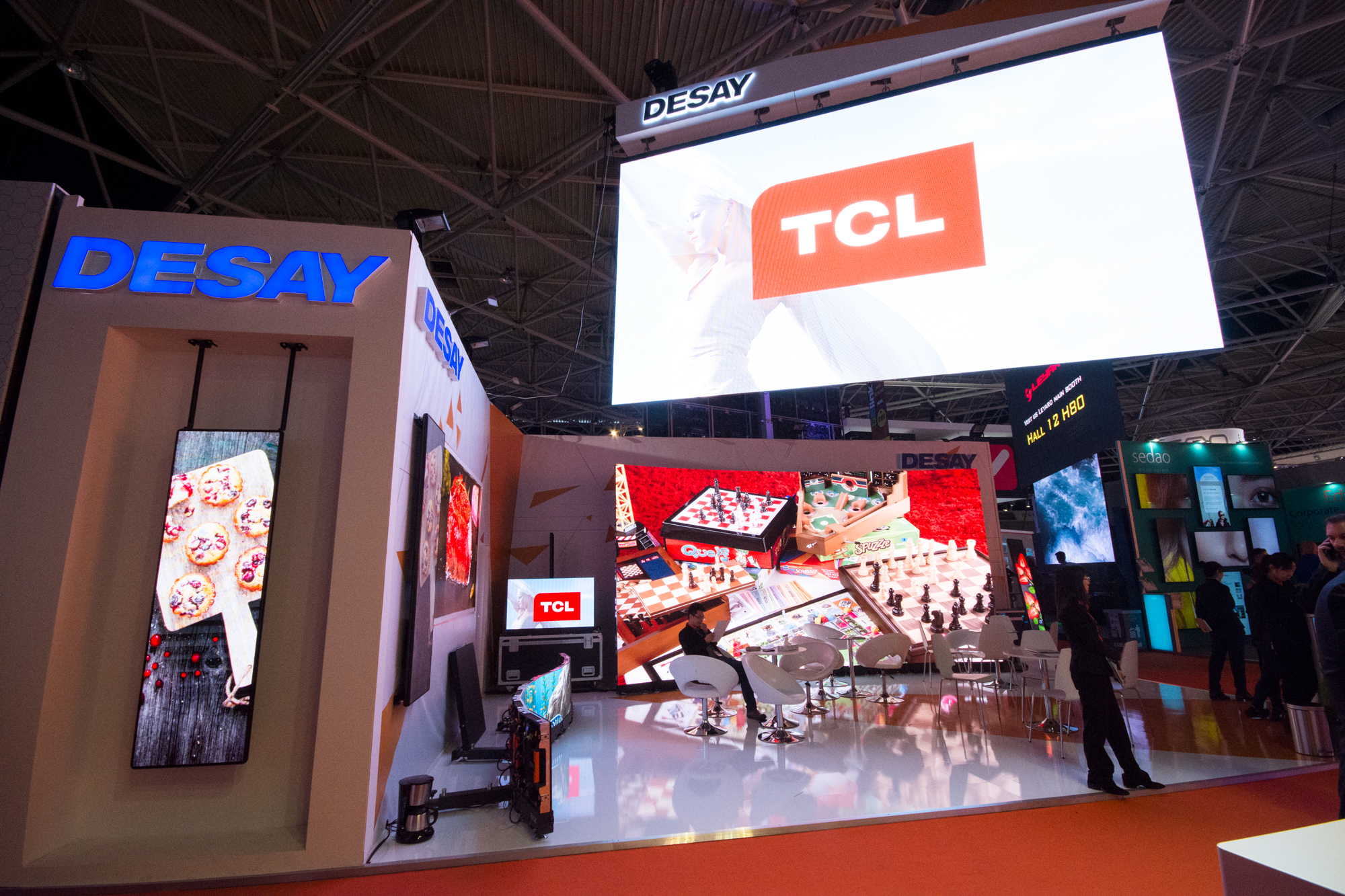 ISE Vlog: Mixed Reality, As-a-service en Outdoor LED